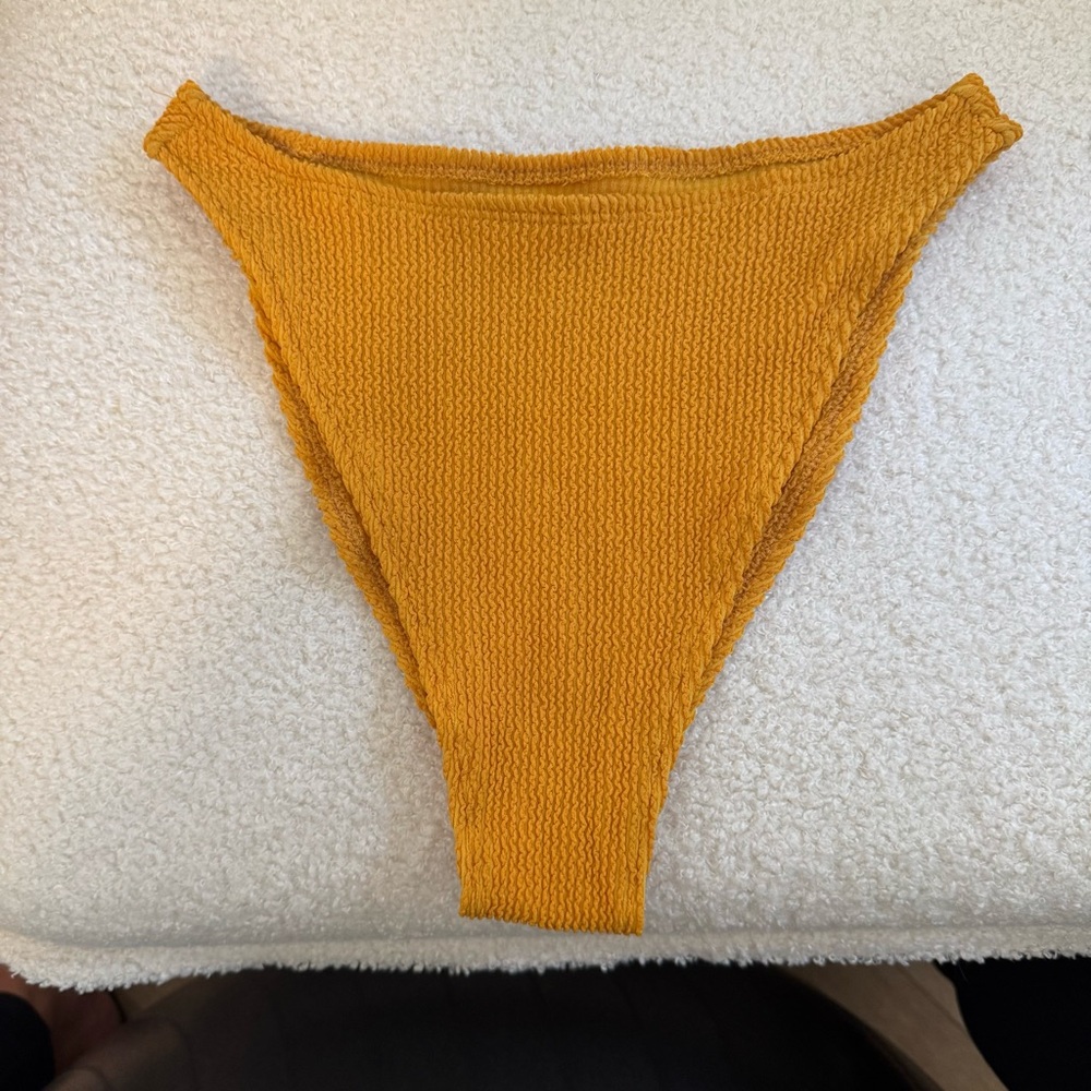 Skatie Yellow High-Cut Bikini Bottoms
